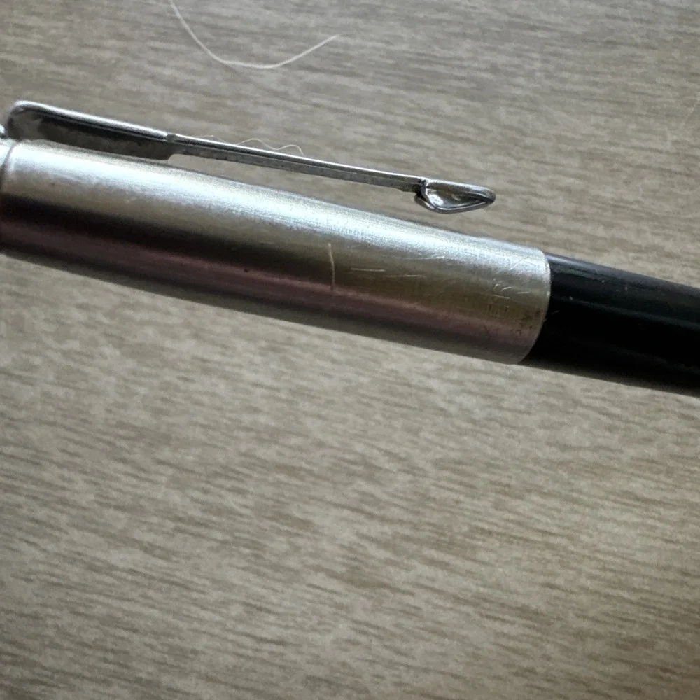 Vintage Parker T-Ball Jotter Dark Black/Silver Pen w/Halo & Arrow Late 80's-90's